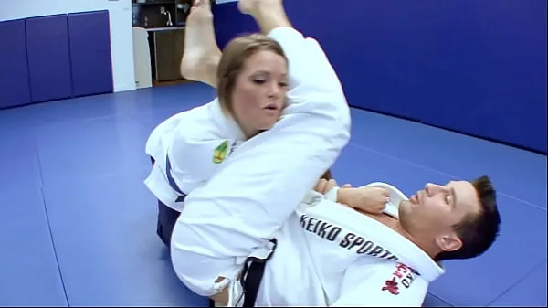 HD Horny Karate students fucks with her trainer after a good karate session vrhunske posnetke