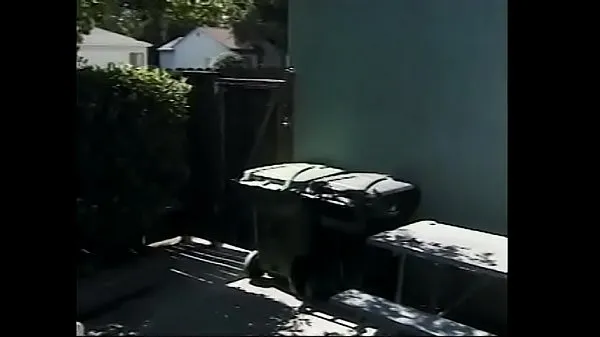 HD A menina negra Faith gosta de foder muito com sua amiga branca clipes superiores