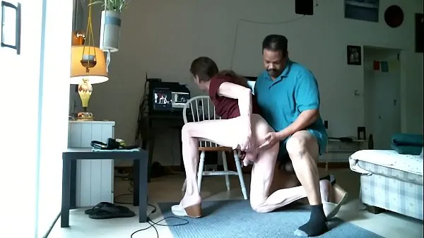 HD New Black Guy friend Cums over to Party 상단 클립