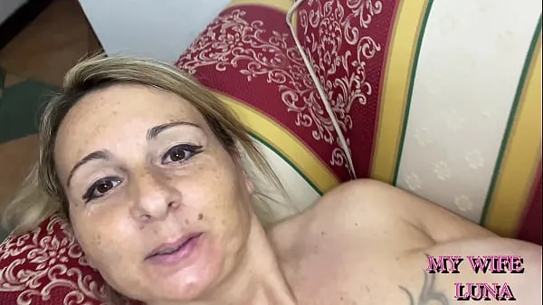 HD Luna la migliore milf italiana sempre pronta a godersi un bel cazzo grosso e ad assaggiare la sua sborra migliori clip