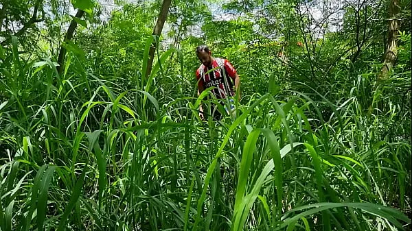 HD Sono andato nel bosco cercando di scopare con estranei - ESCLUSIVE SUL MIO ROSSO migliori clip