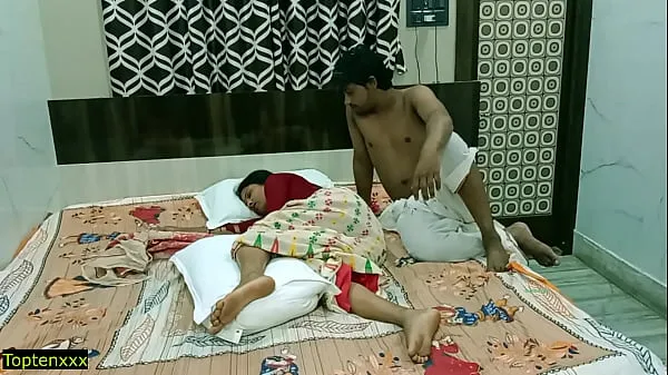 HD Indian step father fucked his wife! Plz Babu ji don't cum inside Klip atas