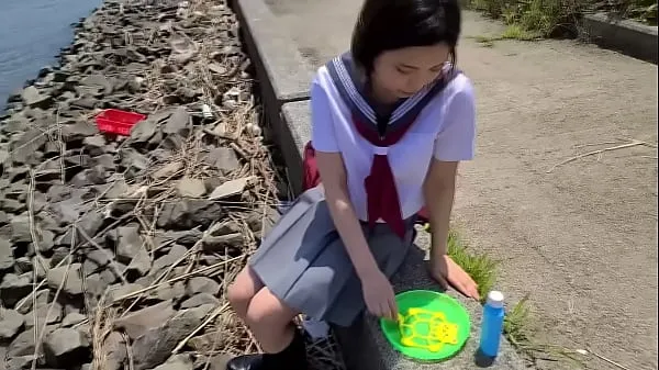 高清奇闻趣事，JK 带着可爱的笑容，喜欢上了年纪的男人。 爱情跟年龄有关系吗？ 我颤抖着一个小小的身体，抽搐着。 我想操她的屁股。 日本业余自制色情片。 小穴/逼 乳交 性交/做爱 偷拍 穴 正常位 骑乘位 后入 口交 婊子 清纯系 鸡巴 人妻 NTR，牛头人 手穴 高潮喷水 风俗 爱情旅馆 花心 偷窥 颜射 内射 射精顶部剪辑