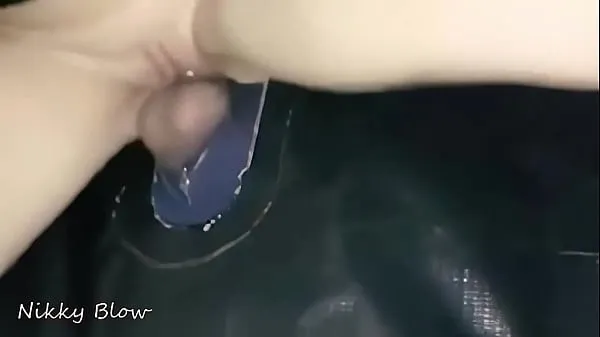 HD Он снял на видео, как я жестко трахаюсь на глорихоле в свинг-клубе лучшие клипы