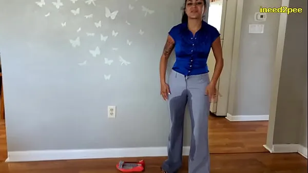 HD-omorashi bladder desperation peeing her panties jeans mest populære klipp