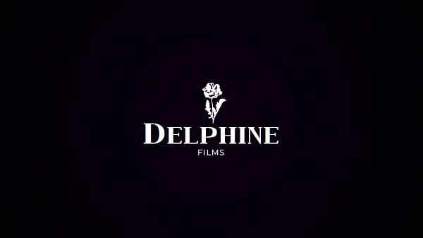 HD Delphine Films- Gorgeous Gabriela Paltrova Blindfolds And Seduces Man 상단 클립
