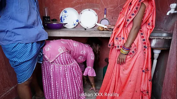 HD Indian step Family in Kitchen XXX in hindi parhaat leikkeet