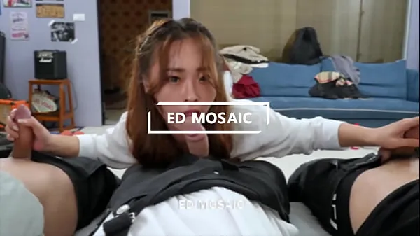 高清EDEA-273慧慧是彩妝師助理，偶然的機會下當了男優暖機手，一不小心就下海了！結果把三位神鳥特工榨乾了！無碼性愛影片顶部剪辑